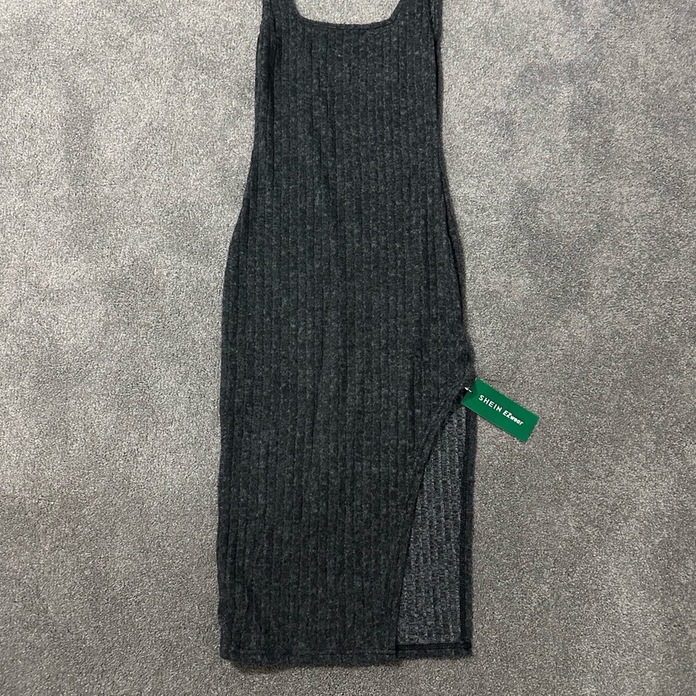 Stylish Gray Dress (M)
